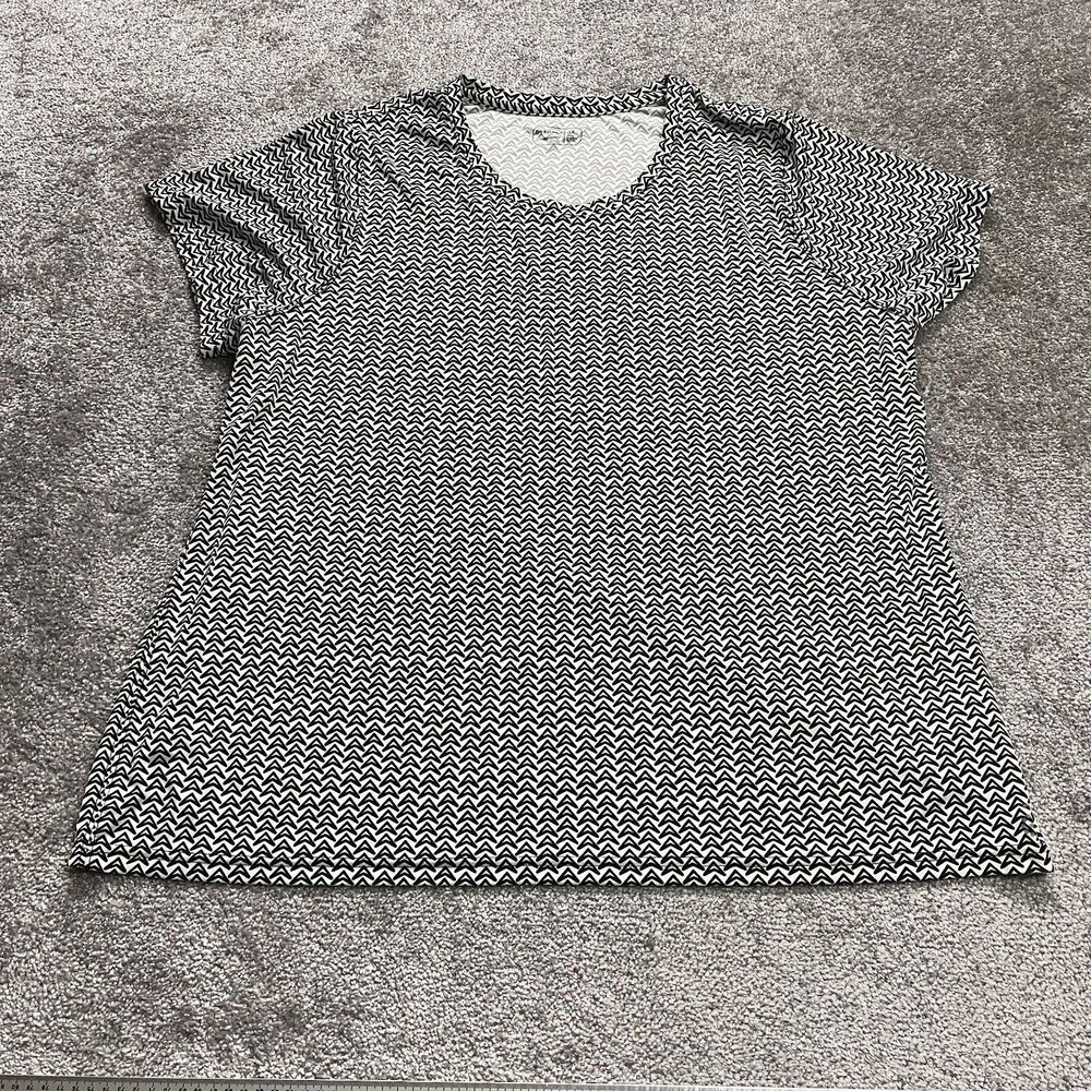 Be Inspired Blouse Shirt Womens 3X Black White Triangle Allover Print Tunic Top